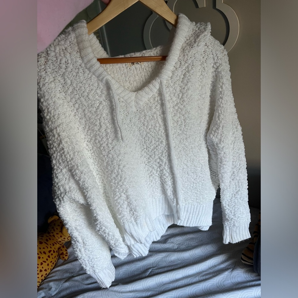 POL sweatshirt